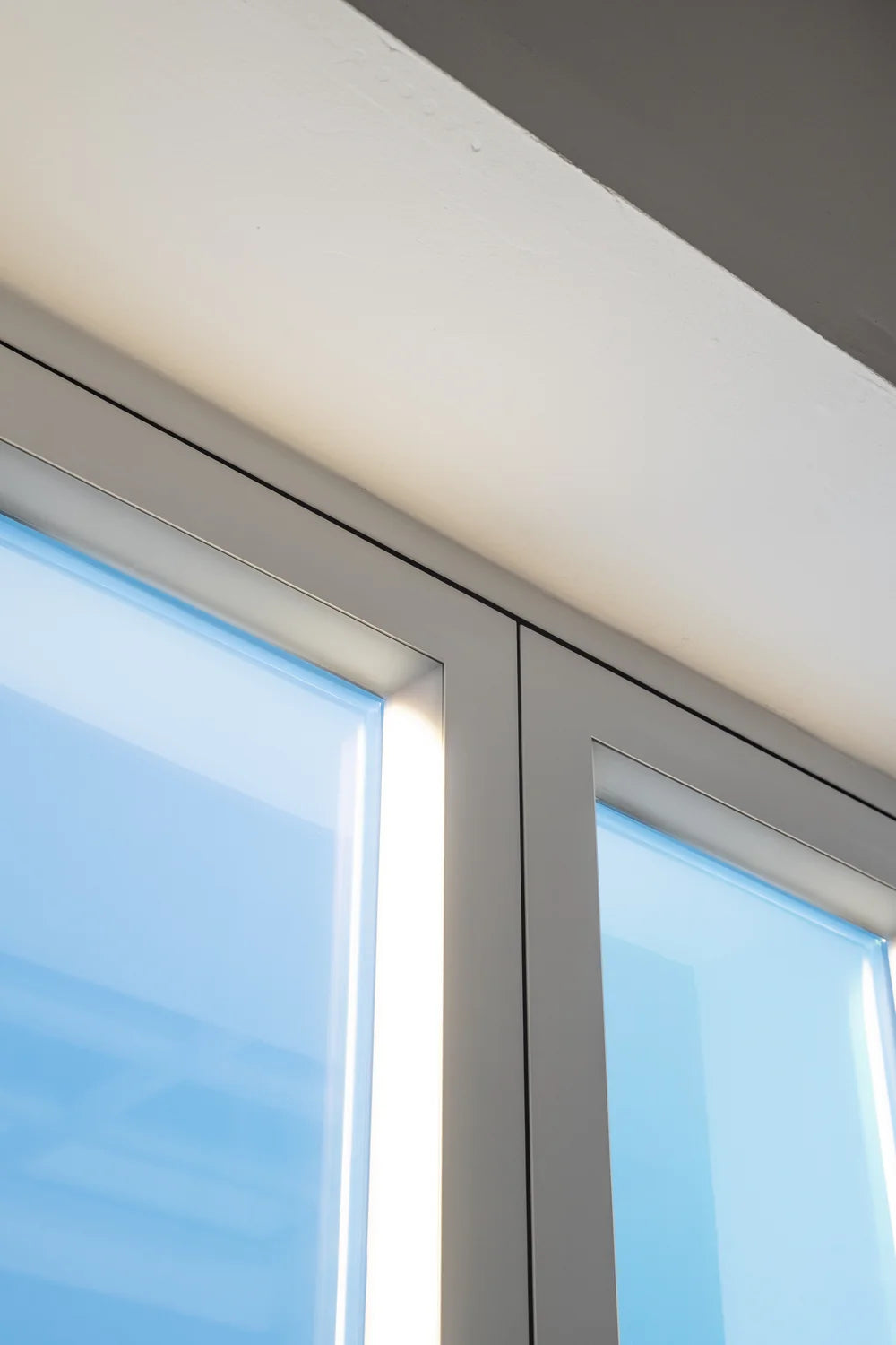 SKY LIGHT LED window- ULT-SKY-FLAT-22X