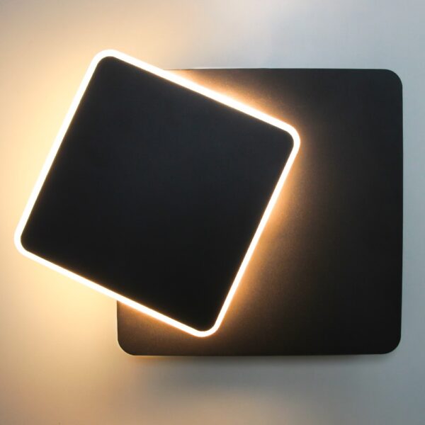 LED outdoor wall light ULT, 9W, 3000K, IP44, square, black