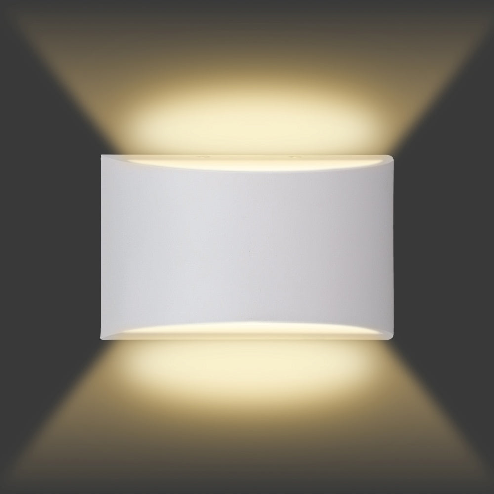 LED outdoor wall light ULT, 7W, 3000K, IP44, white