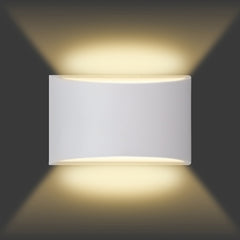 LED outdoor wall light ULT, 7W, 3000K, IP44, white