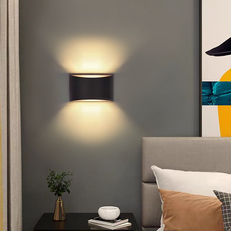 LED outdoor wall light ULT, 7W, 3000K, IP44, black