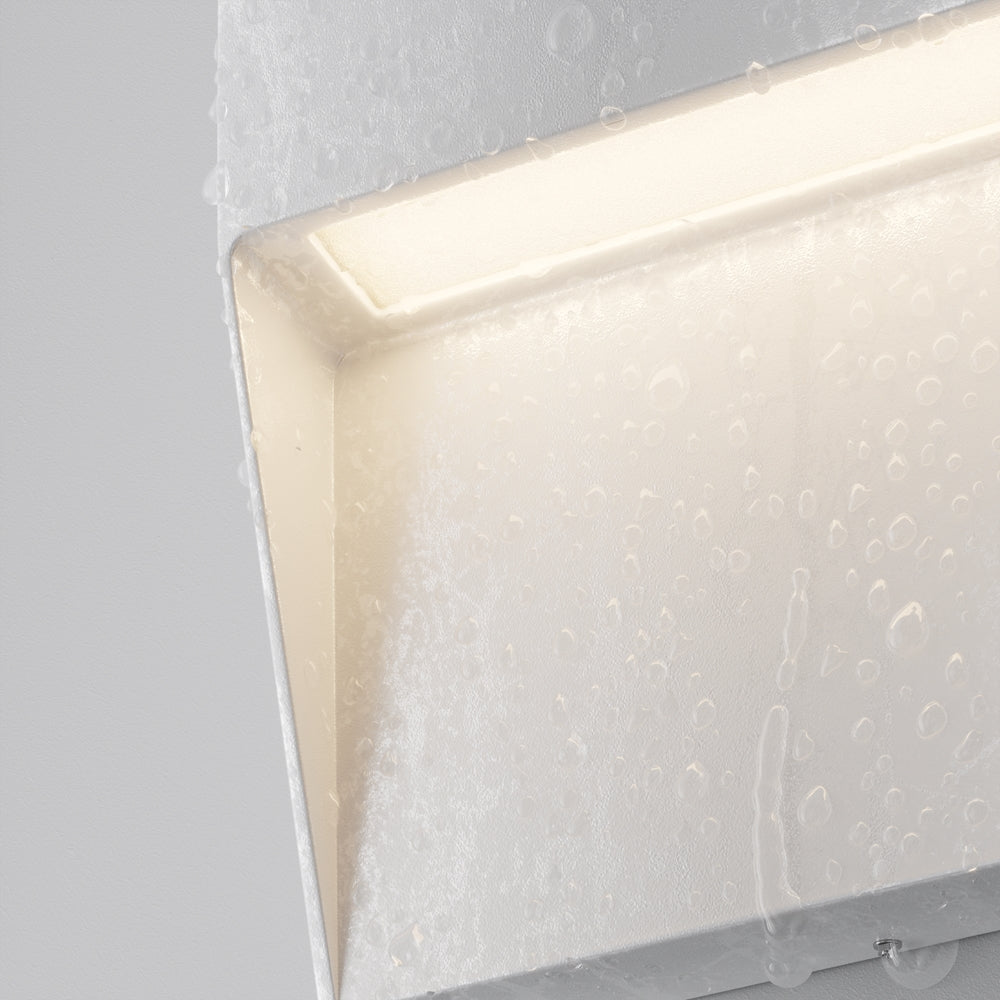 LED stair light ULT 3W, 3000K, 88°, IP54, 32x110x110mm, white