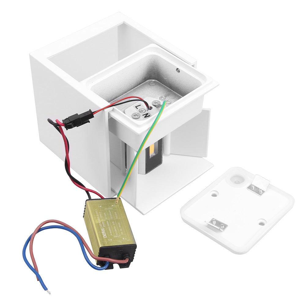 LED outdoor wall light ULT, 7W, 180°, 3000K, IP65, white