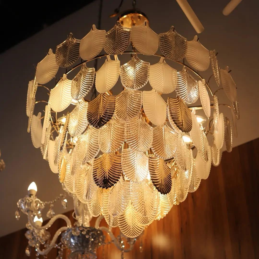 Chandelier 12 bulbs, gold